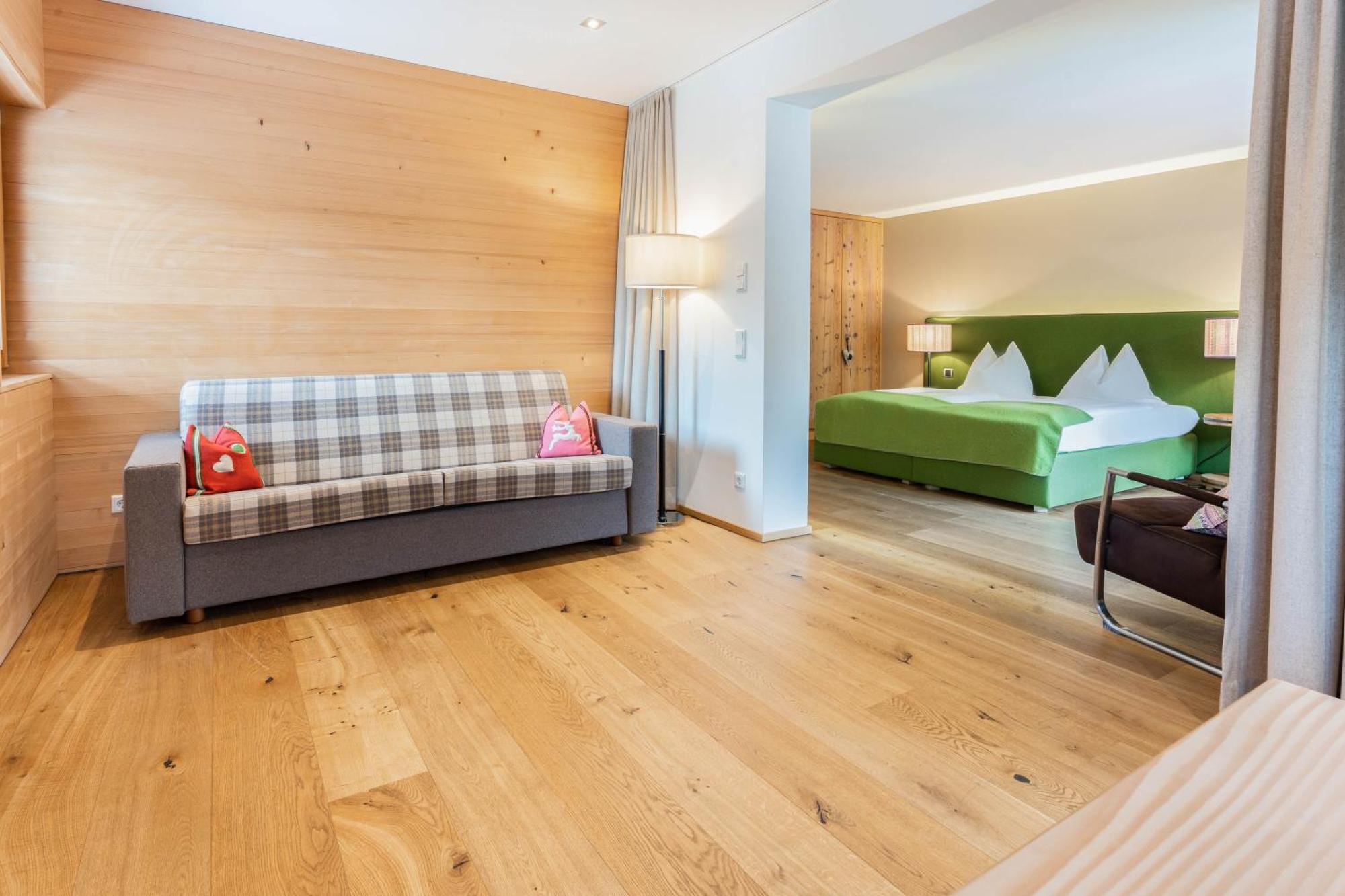 Hotel Gasthof Zur Post Sankt Gilgen Bagian luar foto