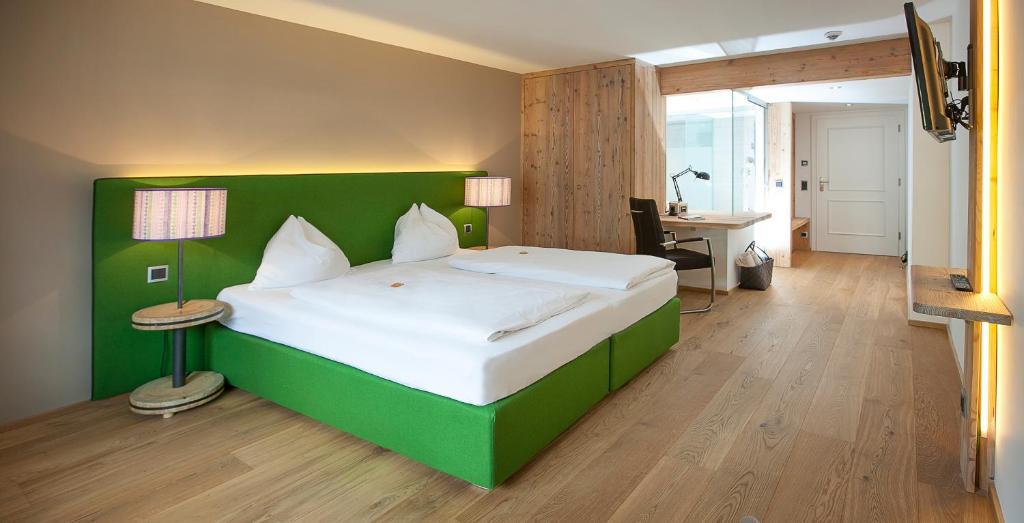 Hotel Gasthof Zur Post Sankt Gilgen Ruang foto